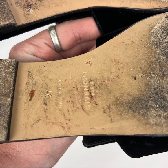 Givenchy Crystal Plaque 4G Slide Velvet Sandald - Picture 6 of 6